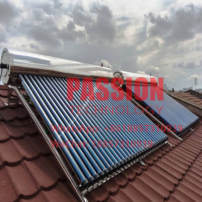 Geneigter Dach-Edelstahl-Solarwarmwasserbereiter 304 Solarwarmwasserbereitung Presssure